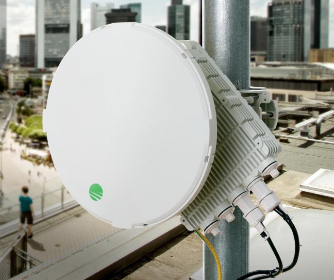 117880_1__siklu_eh8010-2